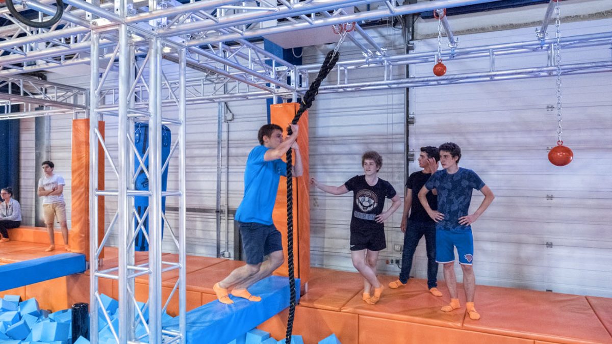 Jump Arena Bordeaux - Trampoline Park et Parcours Ninja Warrior