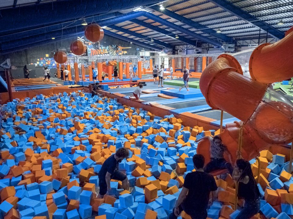 Jump Arena Bordeaux - Trampoline Park et Parcours Ninja Warrior